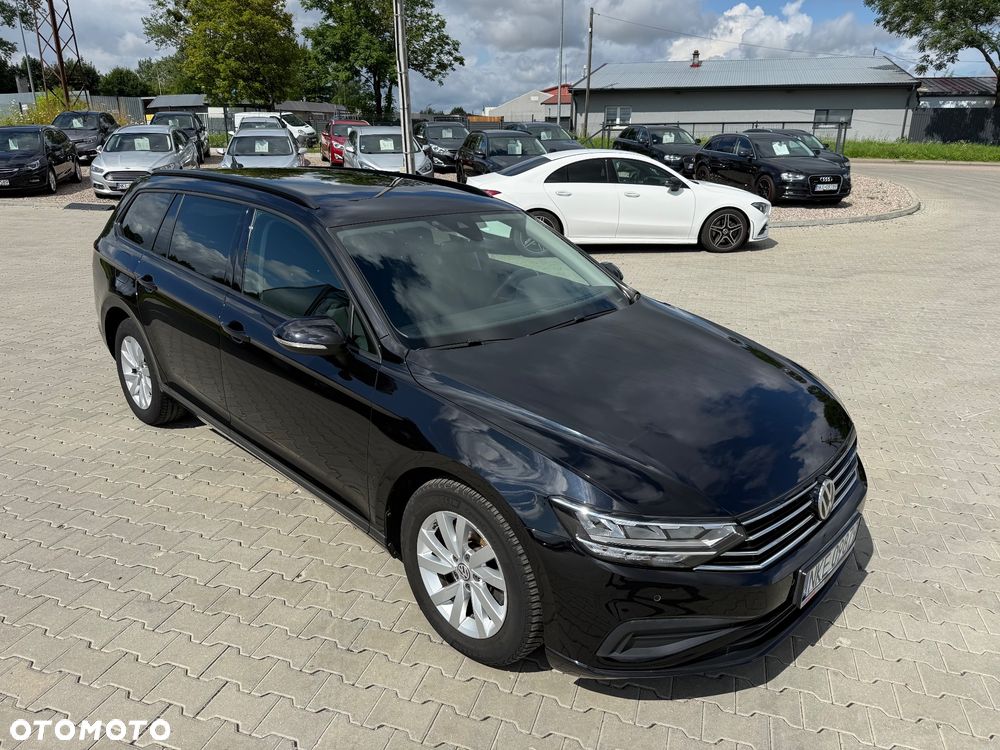 Volkswagen Passat 2.0 TDI SCR DSG Comfortline - 15