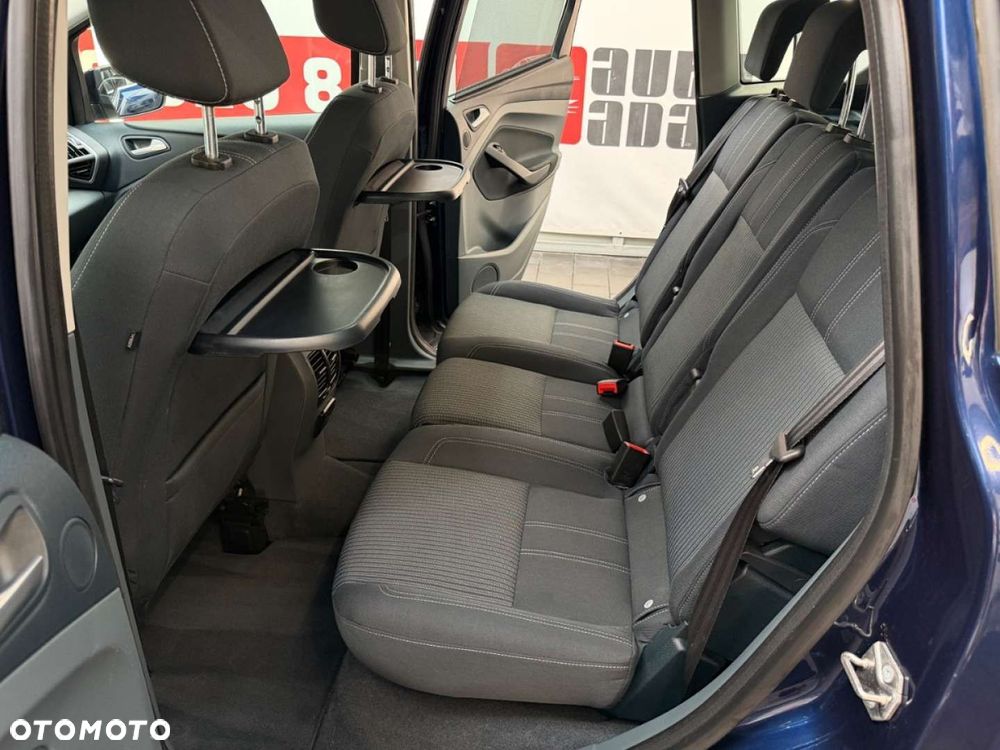 Ford C-MAX - 32