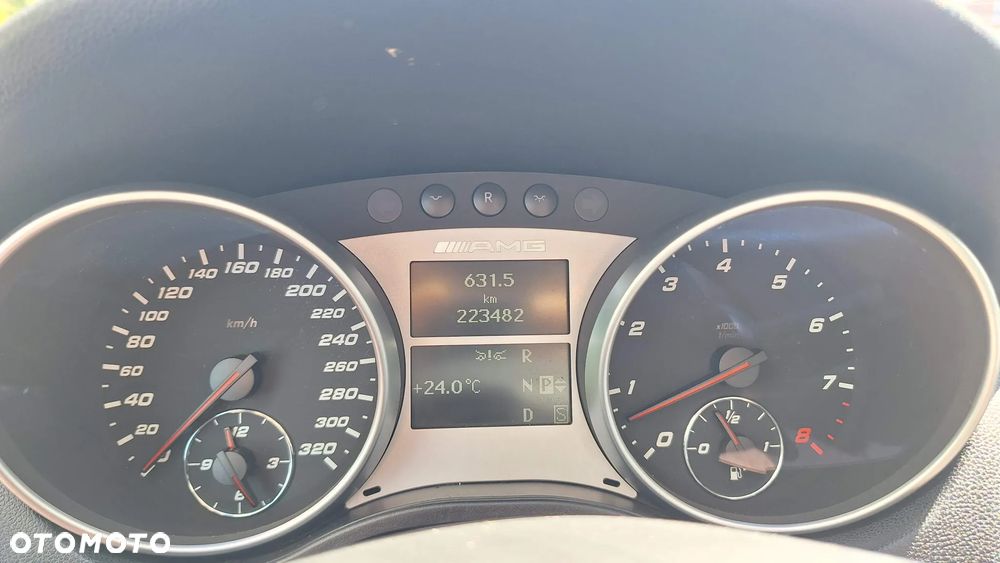 Mercedes-Benz ML 63 AMG 4-Matic - 16