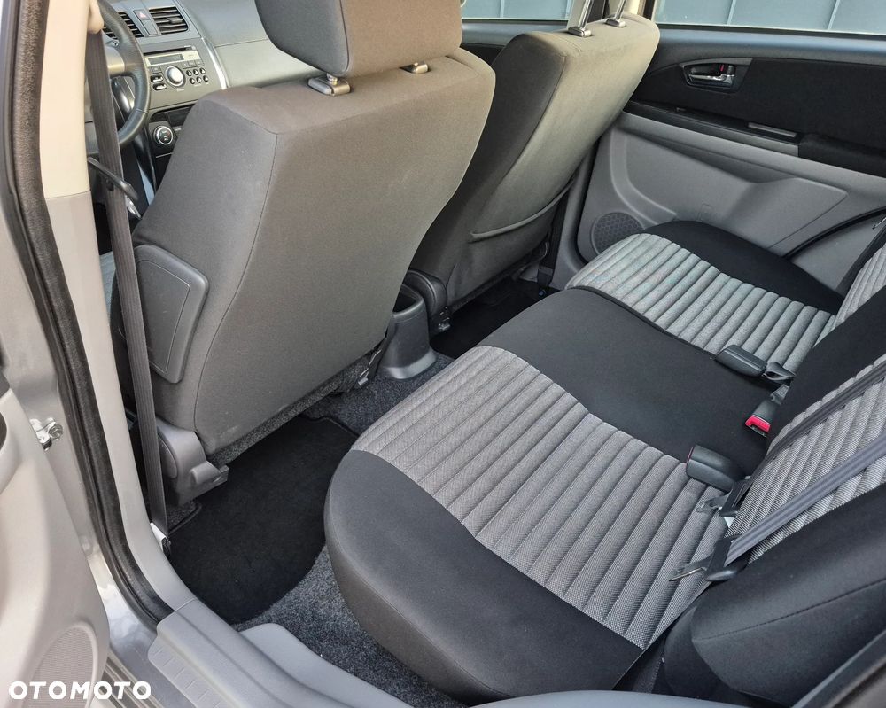 Suzuki SX4 1.6 Premium 2012 - 19