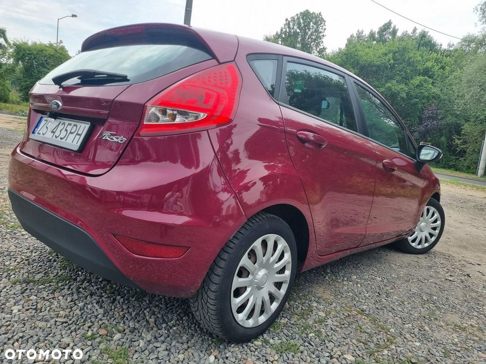 Ford Fiesta 1.25 Silver X (Ambiente) EU6 - 10
