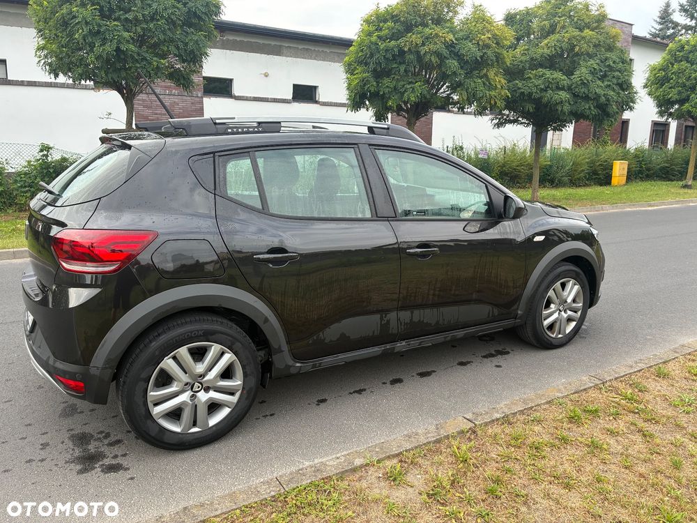 Dacia Sandero - 4