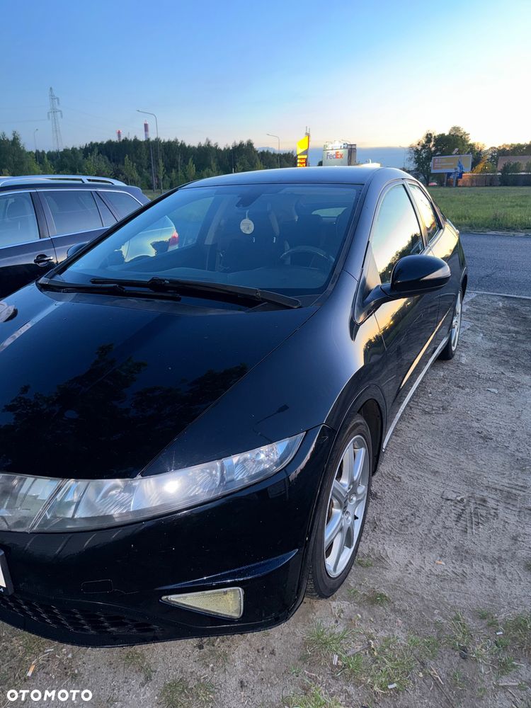 Honda Civic 1.8 Comfort - 10