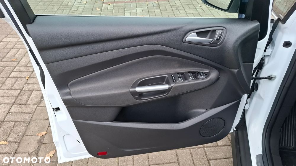 Ford Grand C-MAX Gr 2.0 TDCi Titanium ASS - 16