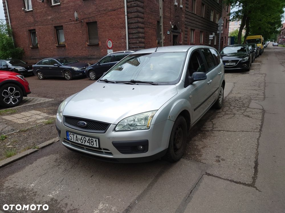 Ford Focus - 1