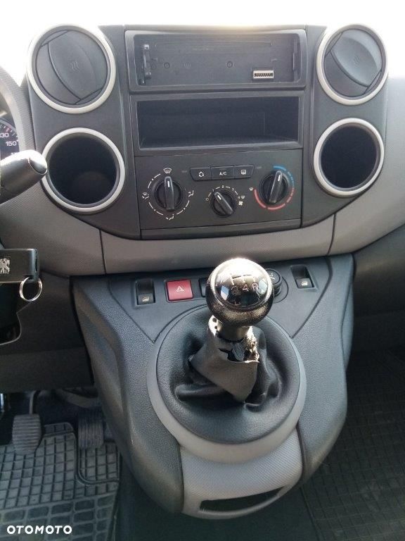 Peugeot Partner - 8
