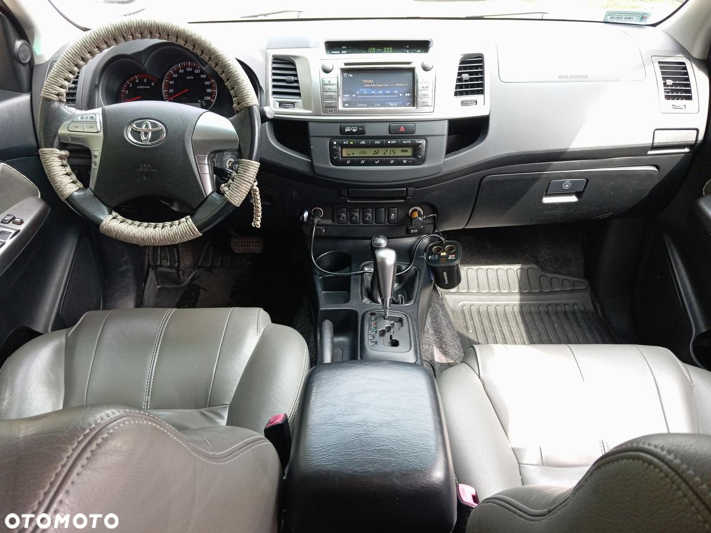 Toyota Hilux 3.0 D-4D SR5 - 3