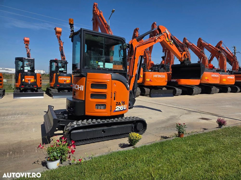 Hitachi ZX26U-6, 2024, 939 ore, Masa operationala 2,74tone, CUPLA RAPIDA mecanica+cupa ingusta+cupa lata+cupa taluz neinclinabila, LAMA NIVELARE, inst picon pe brate, fara aer conditionat, latime 1,2m, ridica 1,6 tone, JAPONIA, leasing-PROMOTIE 31.900Eur+Tva - 23