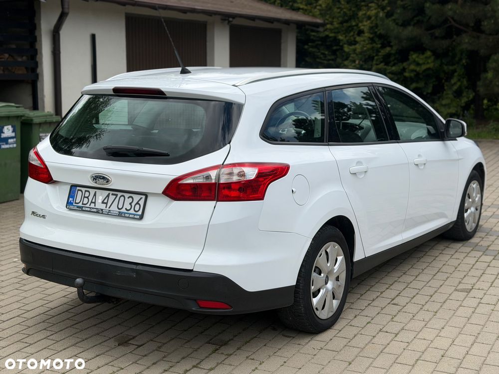 Ford Focus SW 1.6 Ti-VCT Trend - 8
