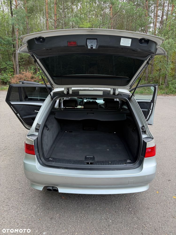 BMW Seria 5 530d xDrive - 10