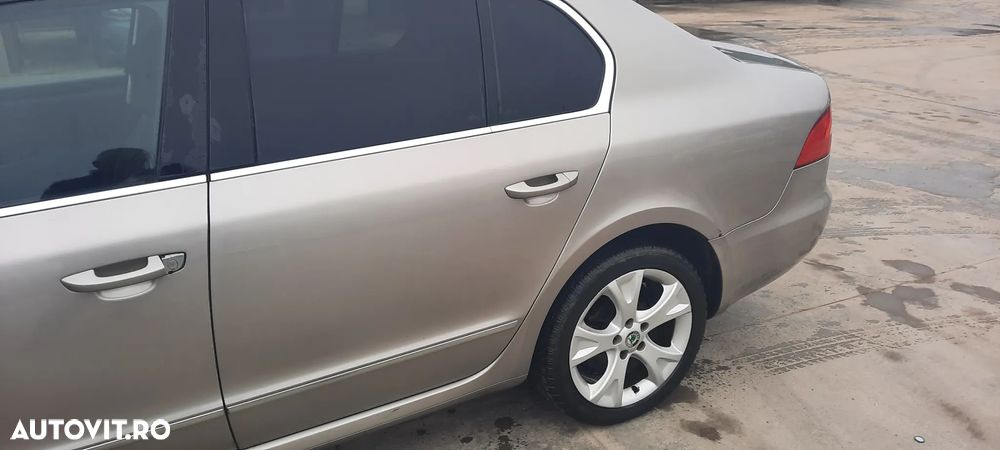Skoda Superb 1.9 TDI Comfort - 6