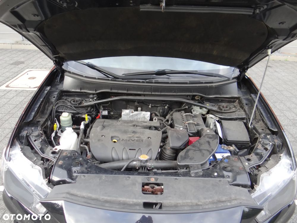 Mitsubishi Outlander 2.0 2WD Edition - 17