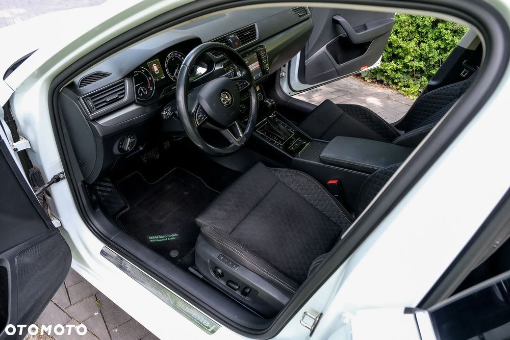 Skoda Superb 2.0 TDI 4x4 DSG Style - 3