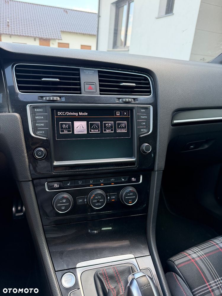 Volkswagen Golf 2.0 TSI BMT GTI Performance DSG - 21