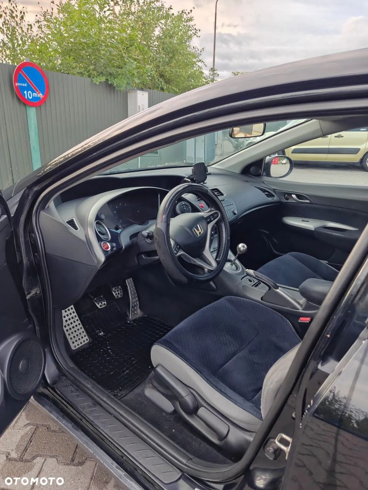 Honda Civic 1.8 Comfort - 8