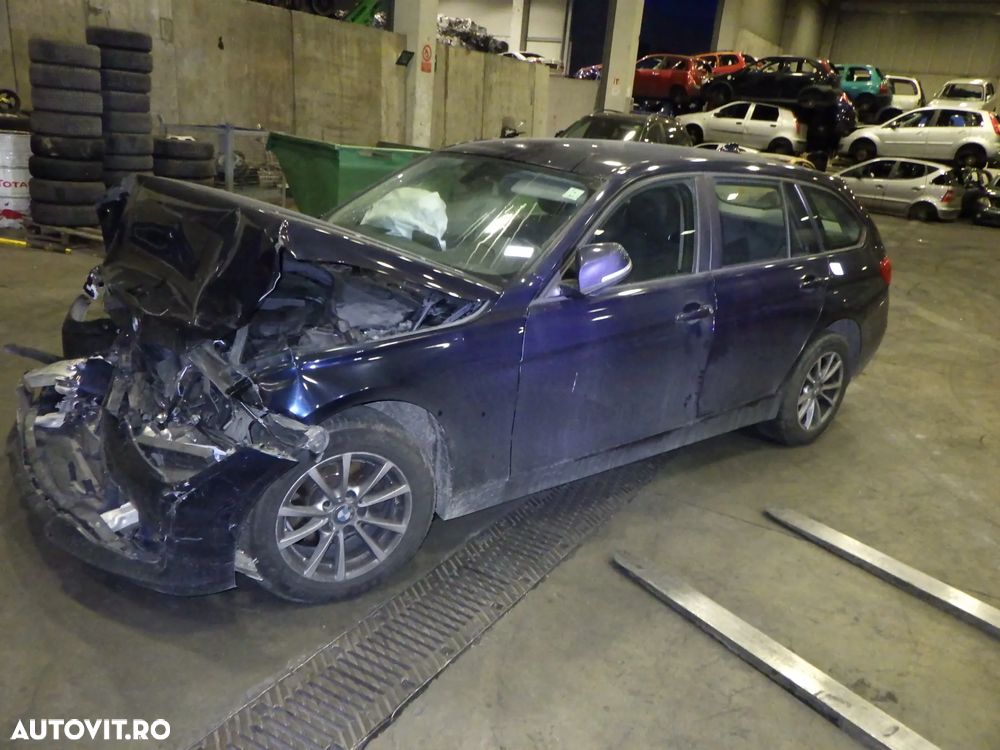 Dezmembrez BMW seria 3 F 31 , an 2013 ,  2.0 D , cod motor N47D20C - 2