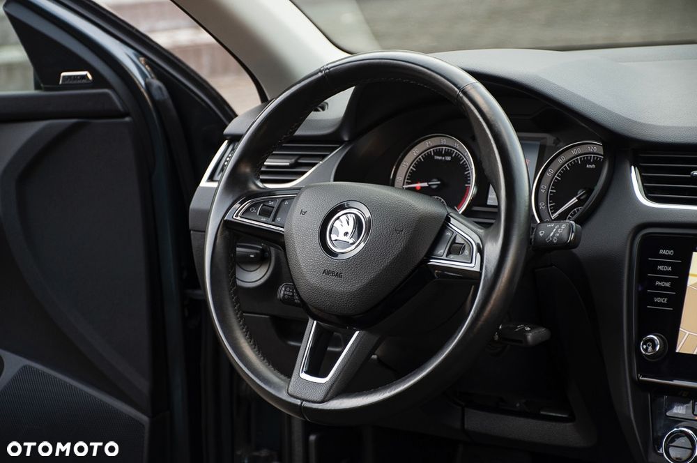Skoda Octavia 2.0 TDI 4x4 DSG Style - 17