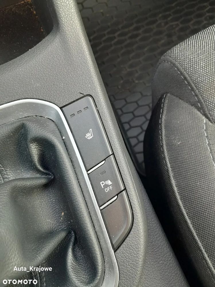 Hyundai i30 1.5 DPI Smart - 19