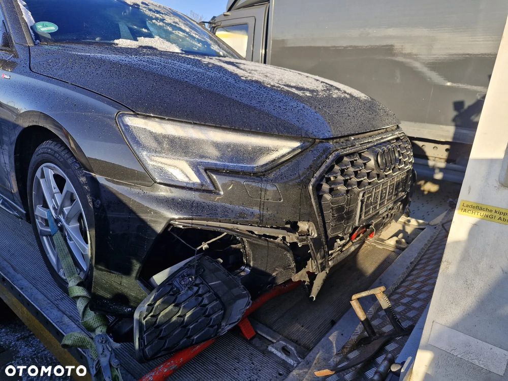 Audi A3 Sportback 35 TFSI S tronic S line - 4