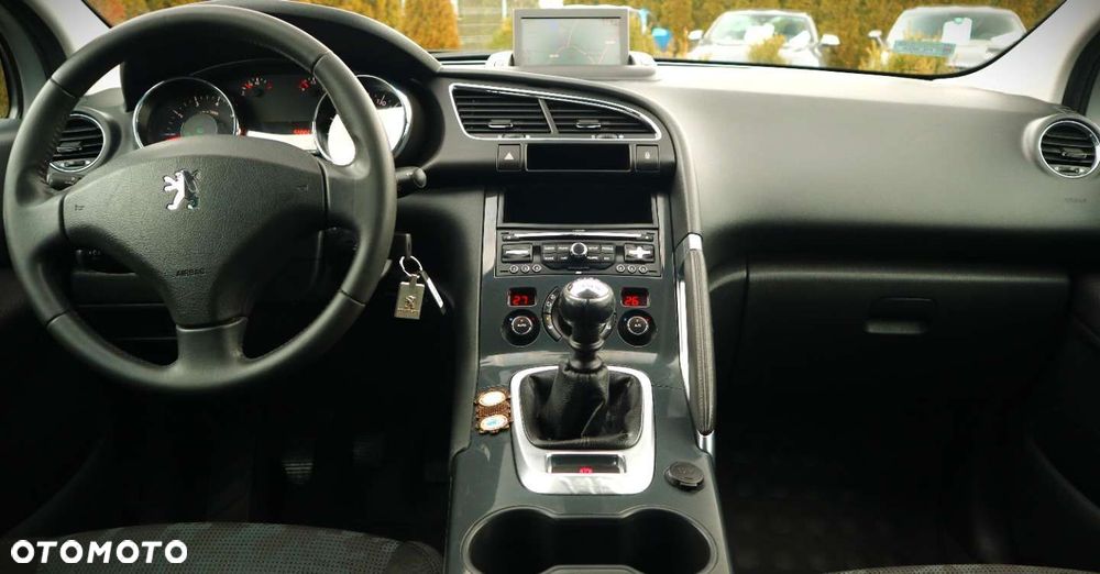 Peugeot 3008 1.6 THP Active - 14