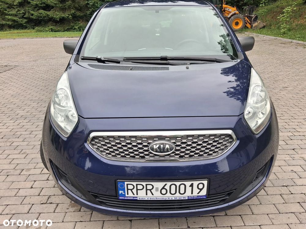 Kia Venga 1.4 CVVT Vision - 8