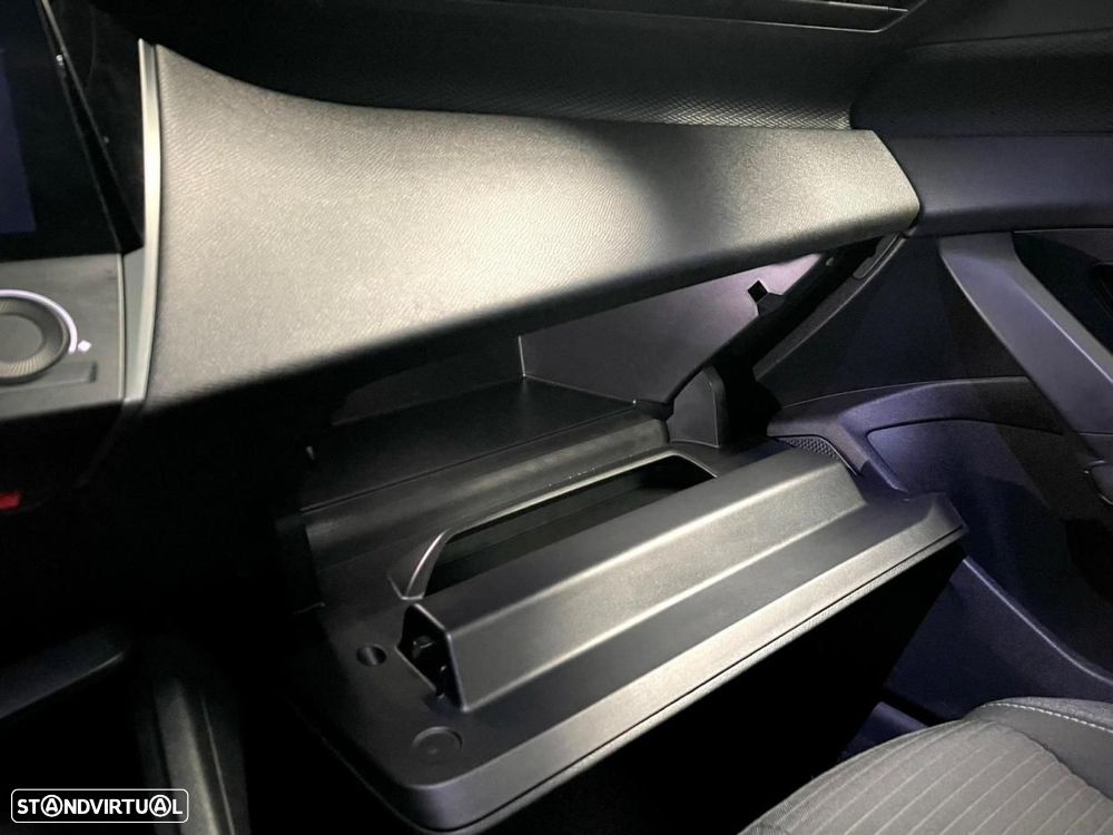 Peugeot 308 SW 1.6 Hybrid Allure e-EAT8 - 23