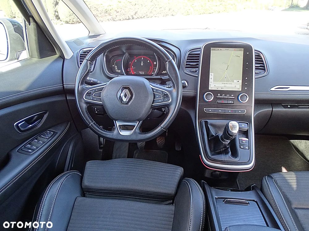 Renault Scenic 1.6dCi Energy Privilege - 6