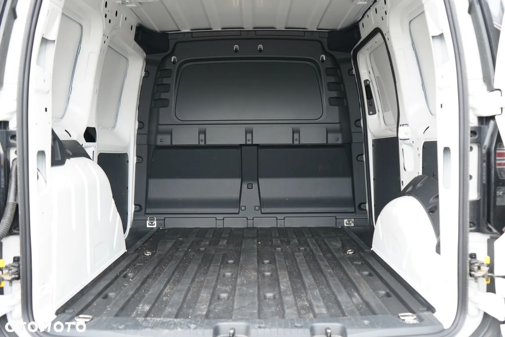 Volkswagen Caddy Cargo - 17