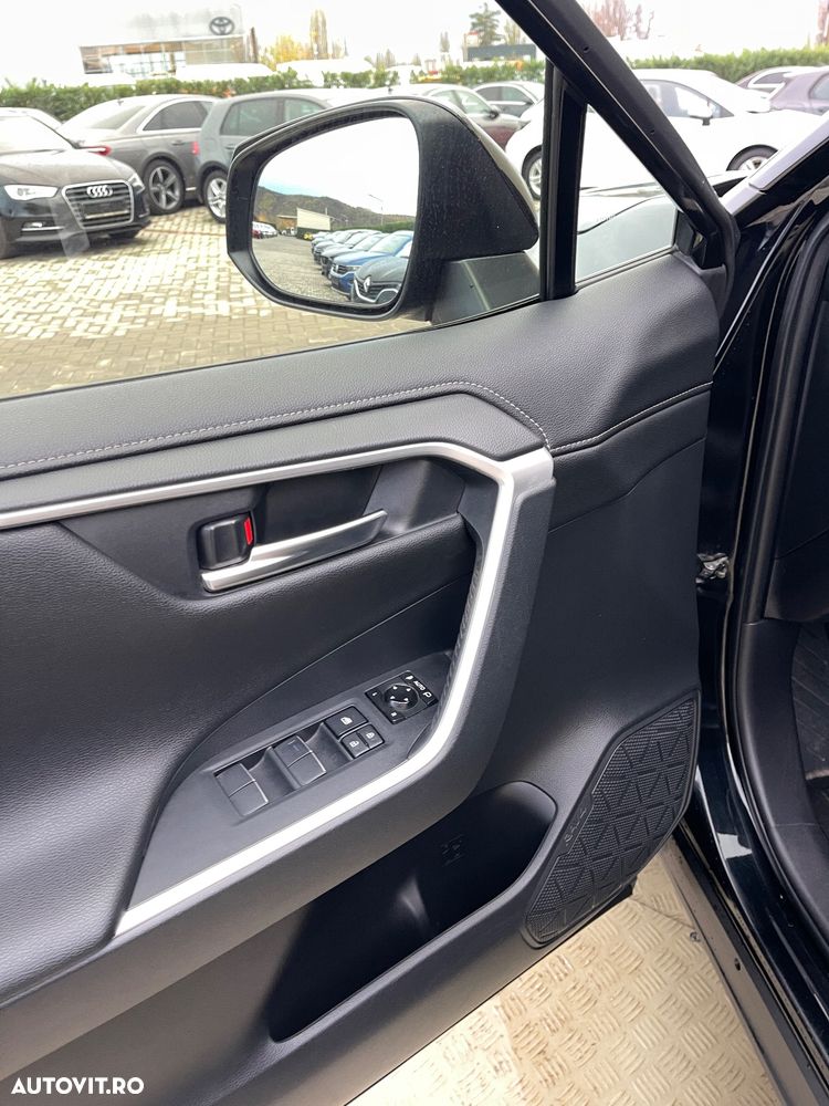 Toyota RAV4 2.5 Hybrid VVT-iE 4x2 Dynamic - 32