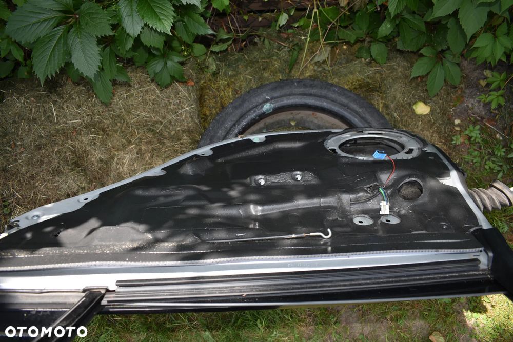 MERCEDES W211 KOMBI DRZWI TYLNE PRAWE TYŁ 775 ORYGINAŁ - 12