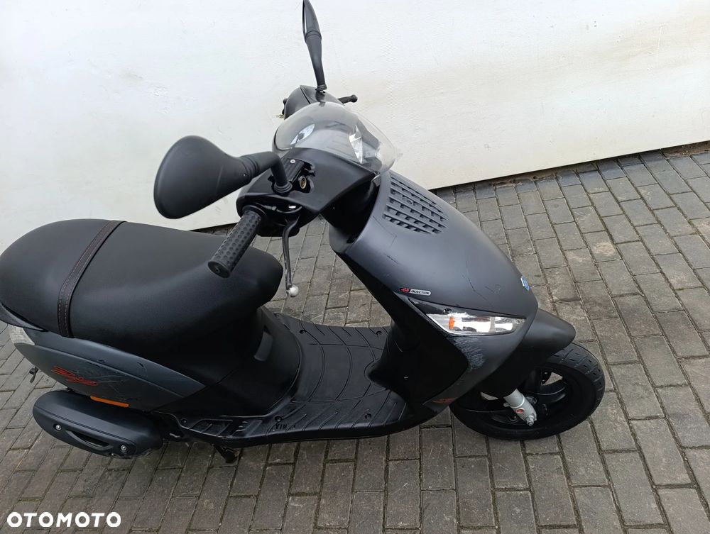 Piaggio ZIP - 18