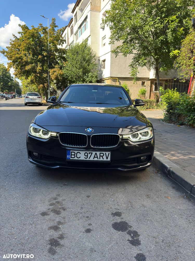 BMW Seria 3 320d Efficient Dynamic Edition Aut. Sport Line - 2