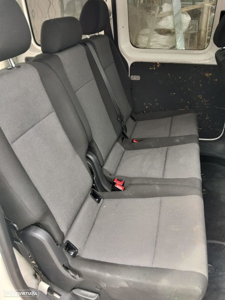 VW Caddy Maxi 2.0 TDi BM Comfortline - 4