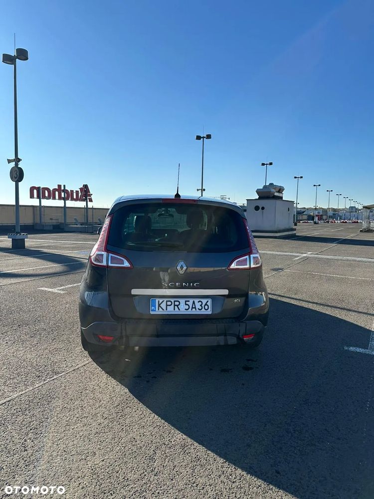 Renault Scenic - 24