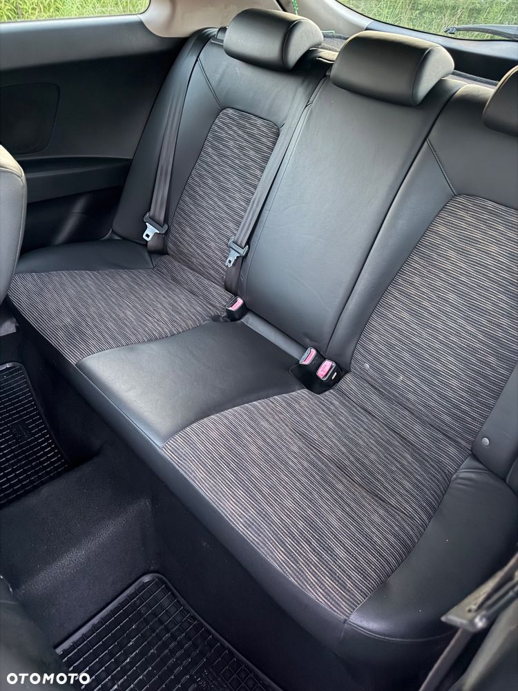 Kia Ceed 1.4 Comfort - 10