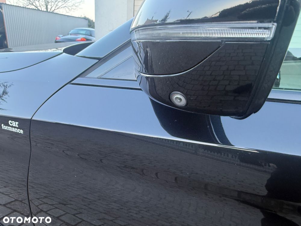 BMW Seria 5 M550i xDrive - 18