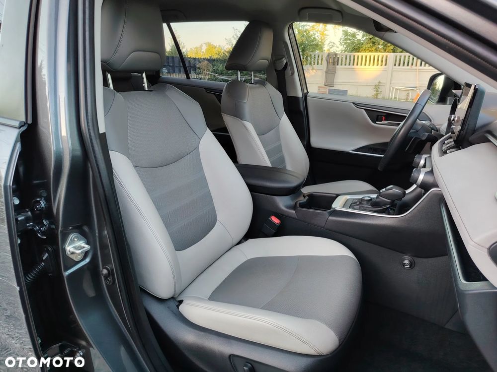 Toyota RAV4 2.5 Hybrid Executive 4x4 - 34