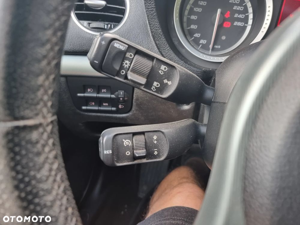 Alfa Romeo 159 1.9JTDM Impression - 18