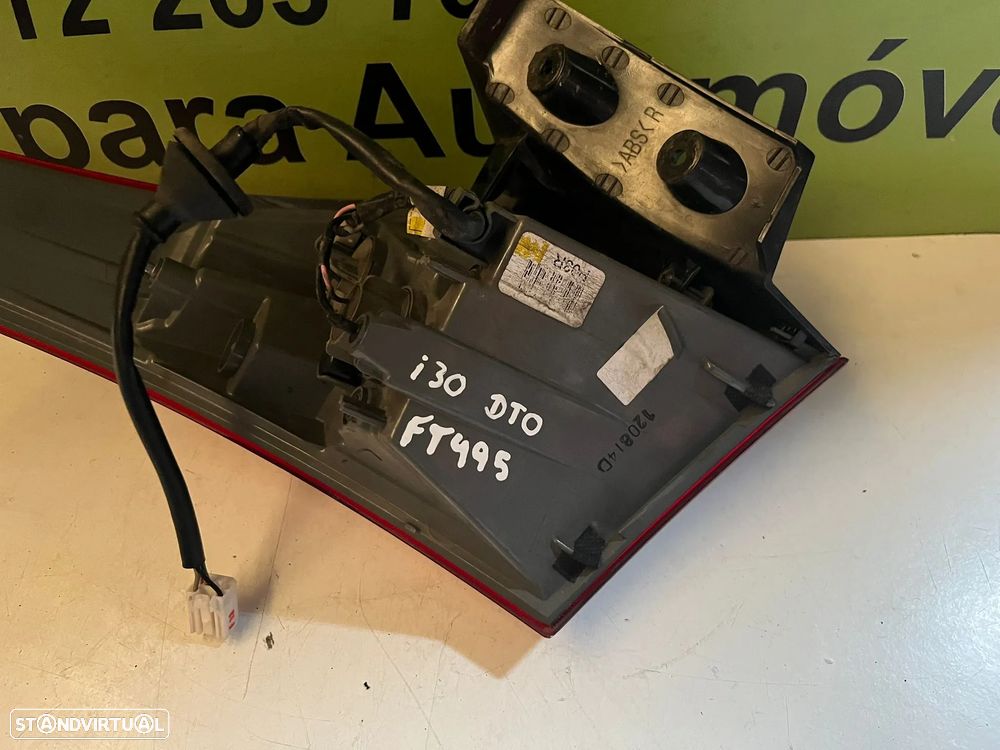 Hyundai i30 II - FAROLIM DIREITO/ ESQUERDO - FT495 - 10