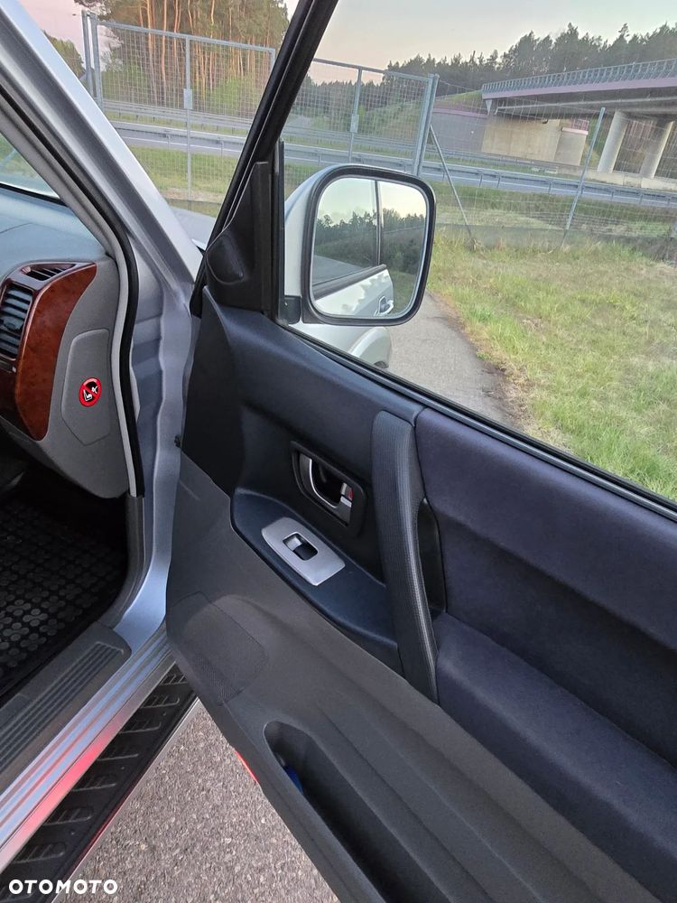 Mitsubishi Pajero 3.2 DI-D Dakar - 17