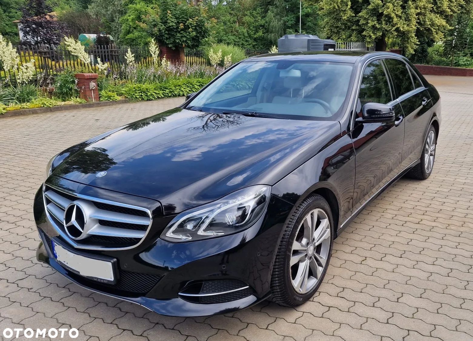 Mercedes-Benz Klasa E 300 4-Matic Avantgarde - 1