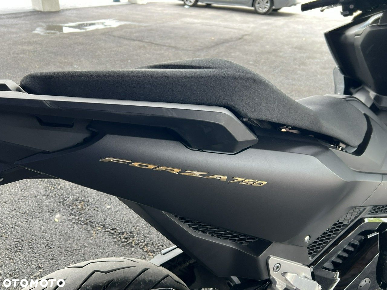 Honda NSS - 12