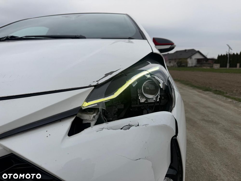 Toyota Yaris 1.5 VVT-i GR Sport - 26