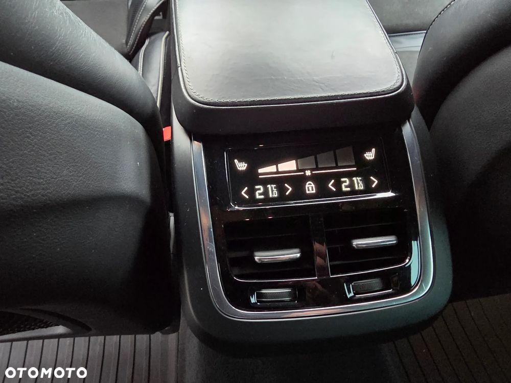 Volvo S90 D4 Geartronic R Design - 13