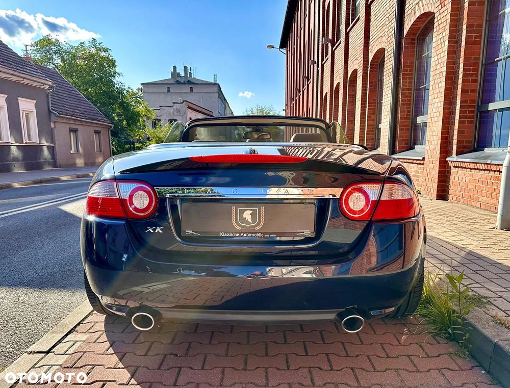Jaguar XK 4.2 - 16
