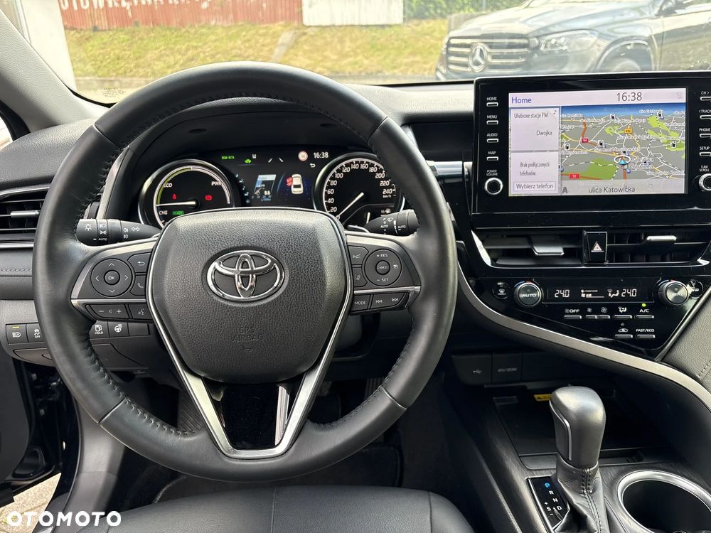 Toyota Camry 2.5 Hybrid Executive CVT - 15