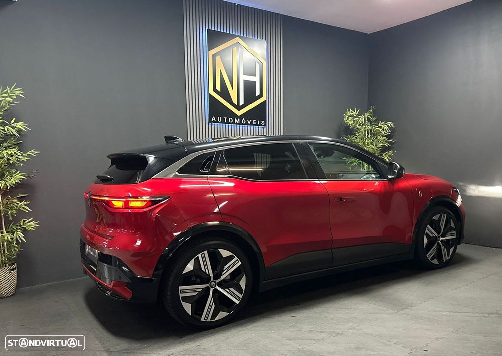 Renault Mégane E-Tech - 5