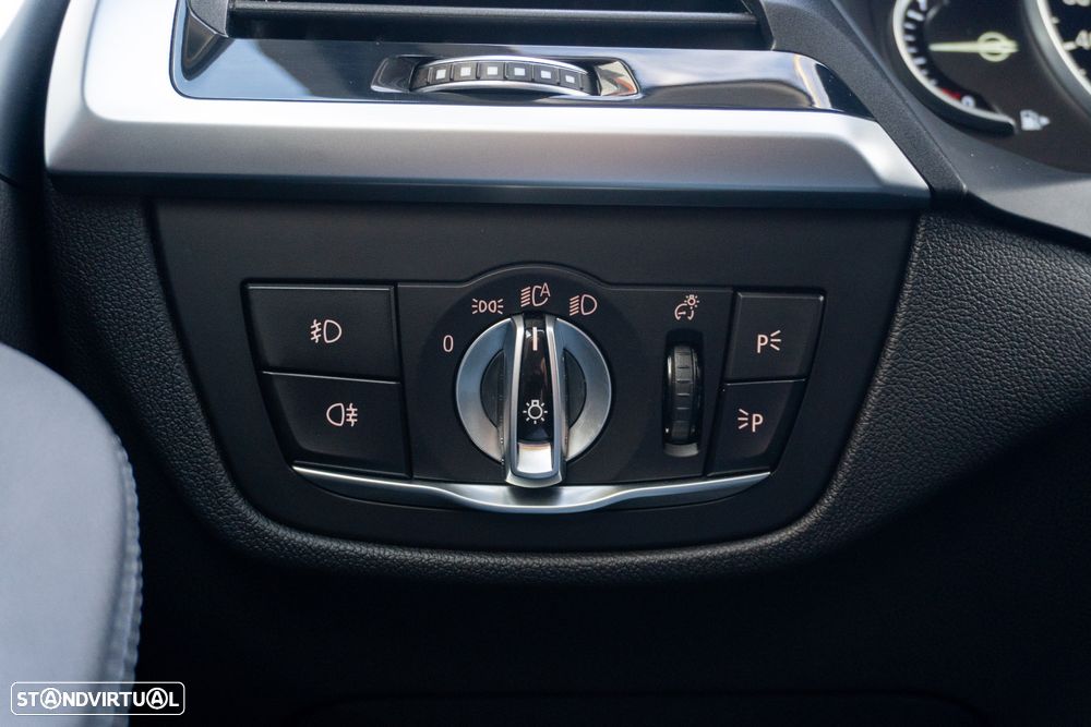 BMW X3 30 e xDrive xLine - 19