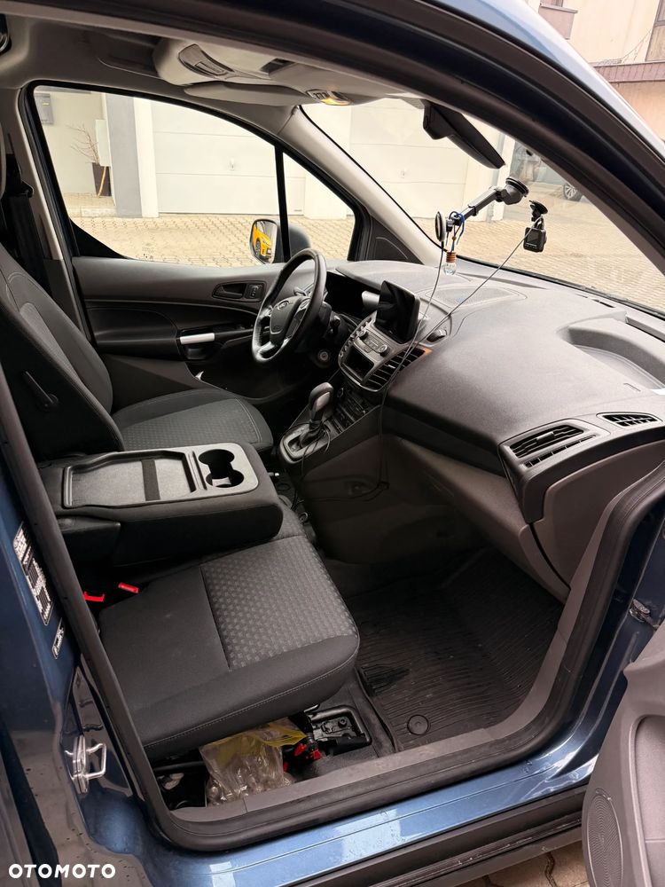 Ford Transit Connect - 14