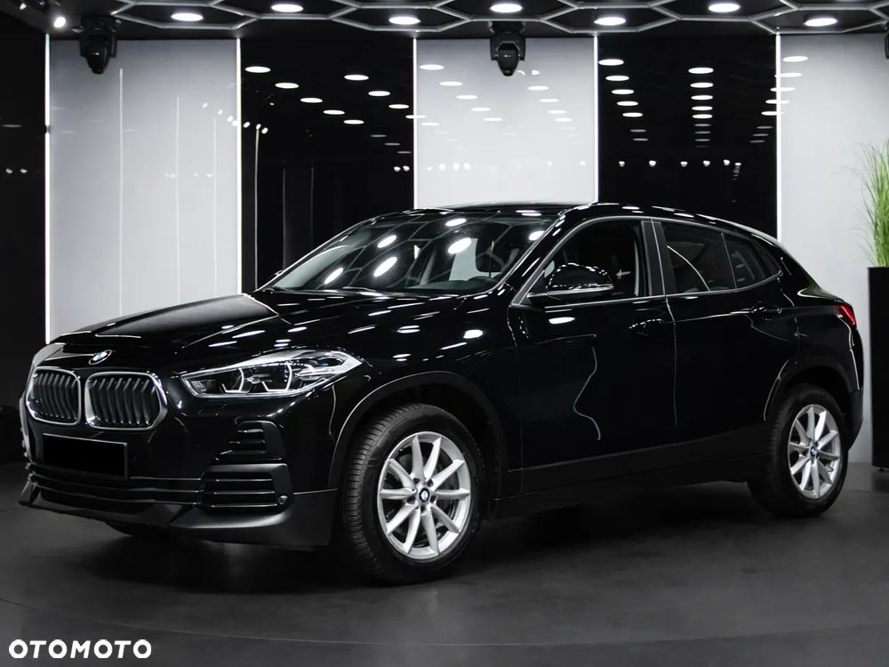 BMW X2 sDrive18i GPF Advantage - 2